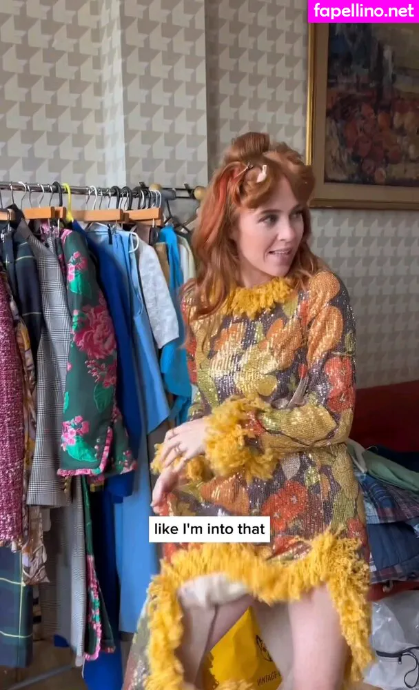 Angela Scanlon