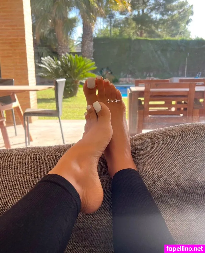 Ayasfeetgirl