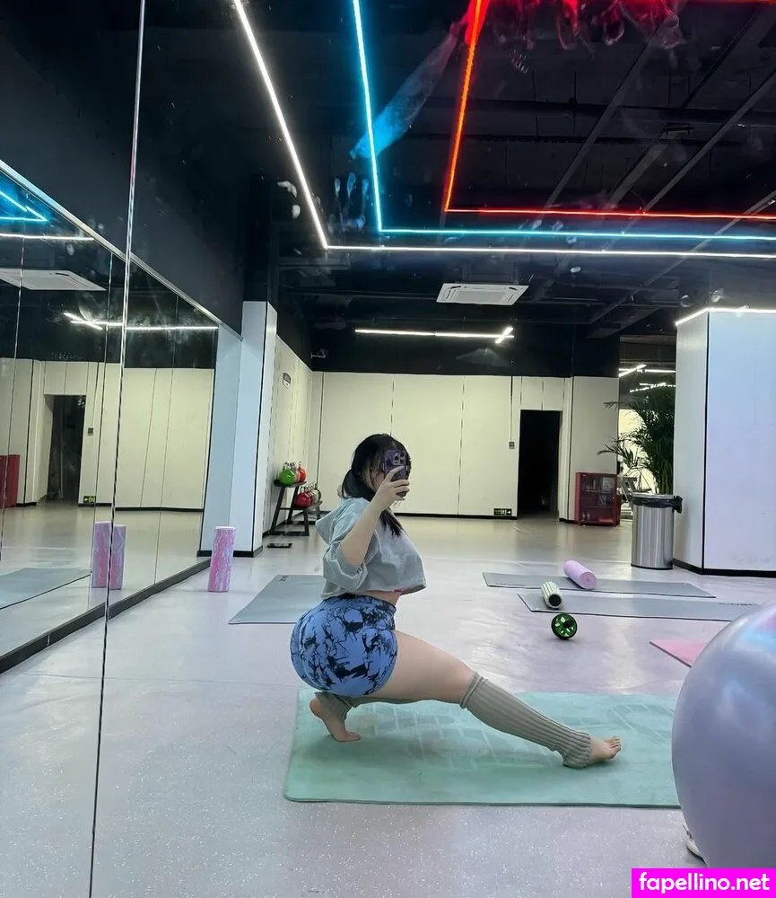 Chinese Twitter Girls Megathread