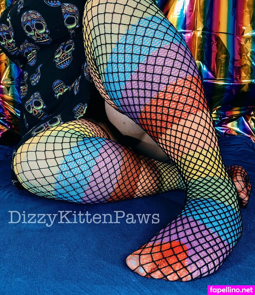 Dizzykittenpaws