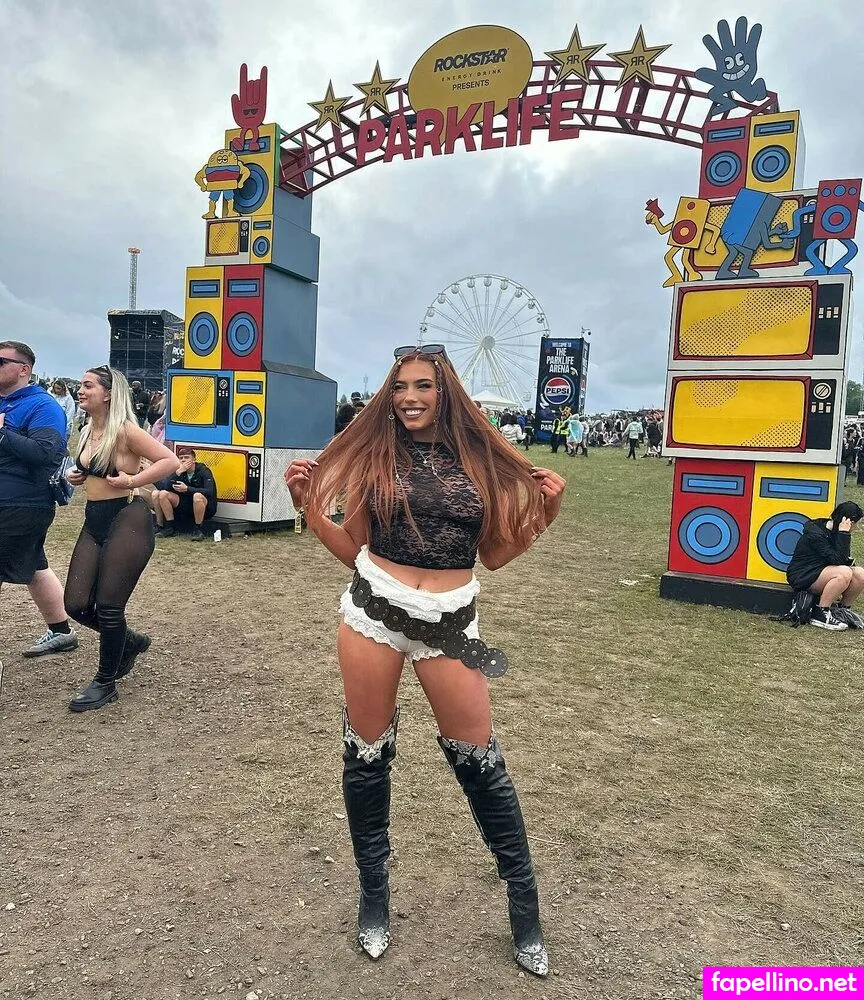 Erica Roberts Elouxxx