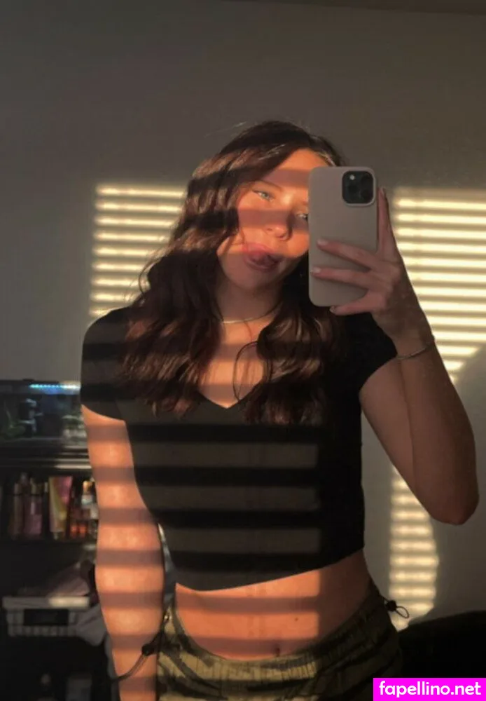 Forum For The Beautiful Emmie Johnson