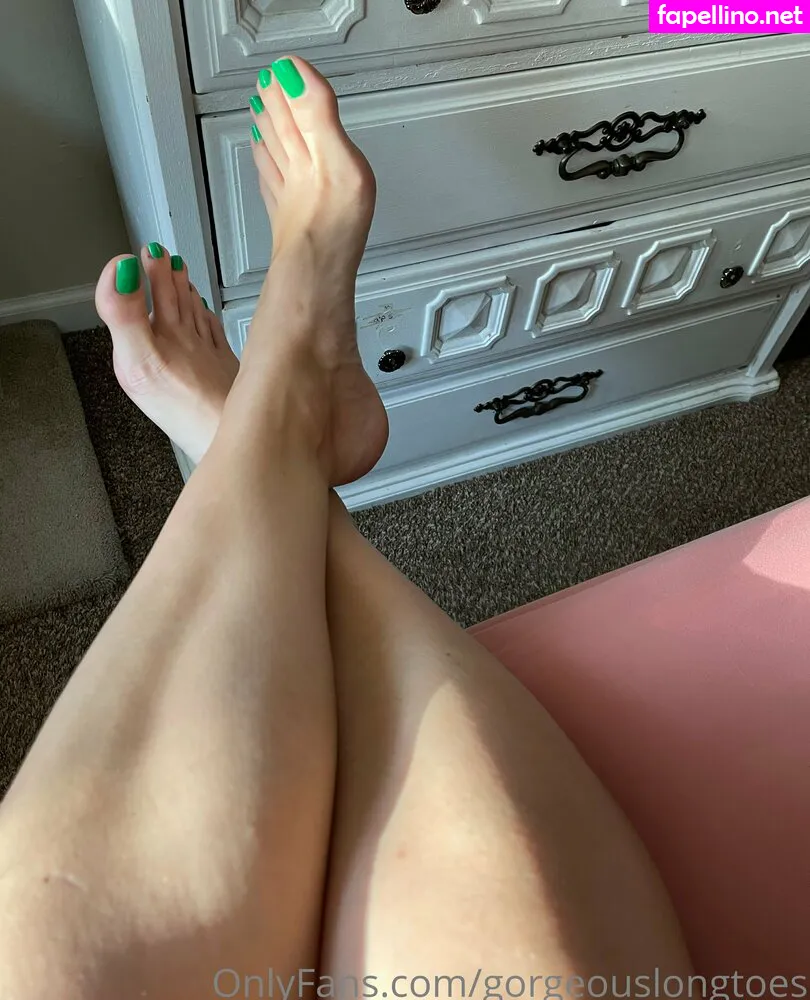 Gorgeouslongtoes