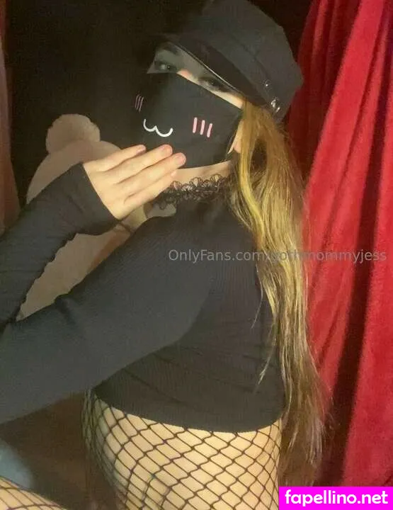 Gothmommyjess