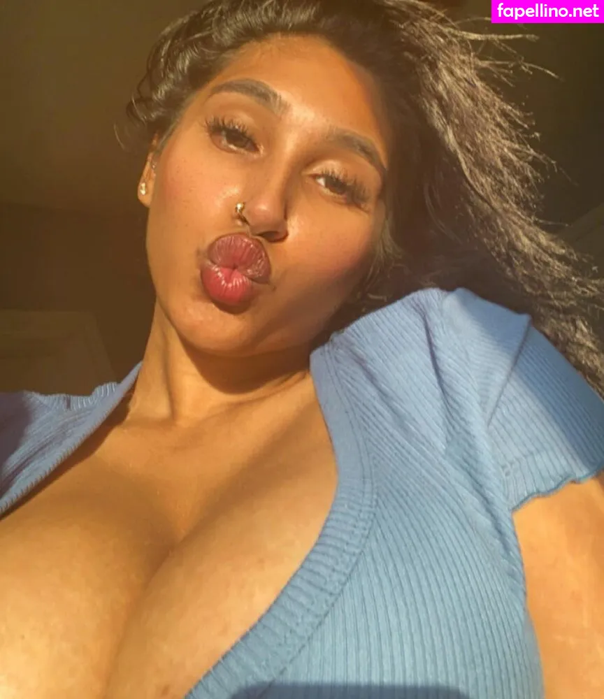 Jeanetteprakash Jennthepimp