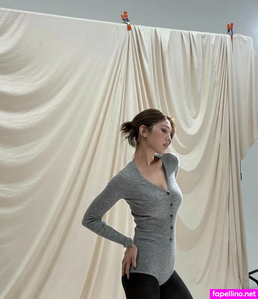 Jeon Somi Ennik Somi