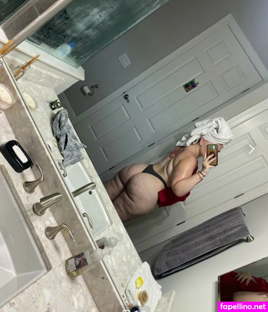 Jersie Nicole Jiggyjfr