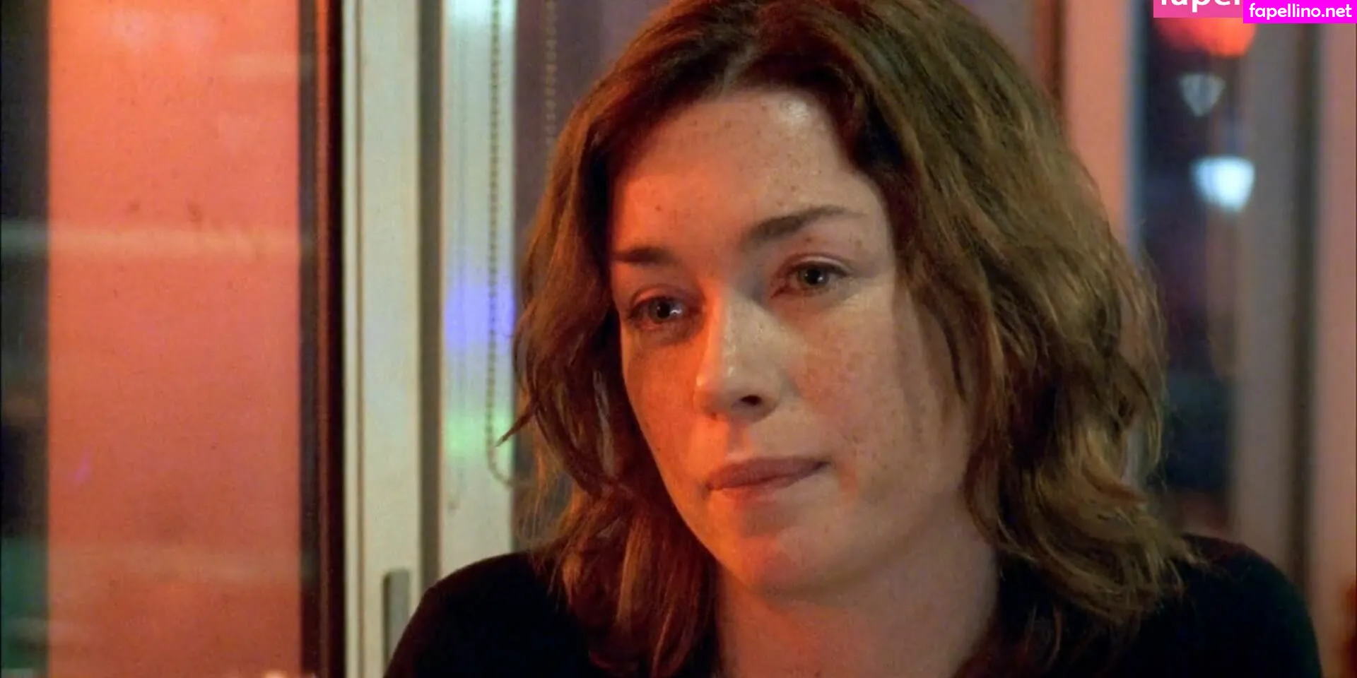 Julianne Nicholson