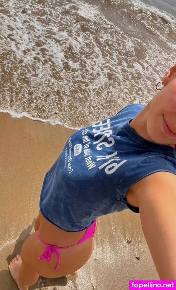 Justina Lombardi Juslombardi