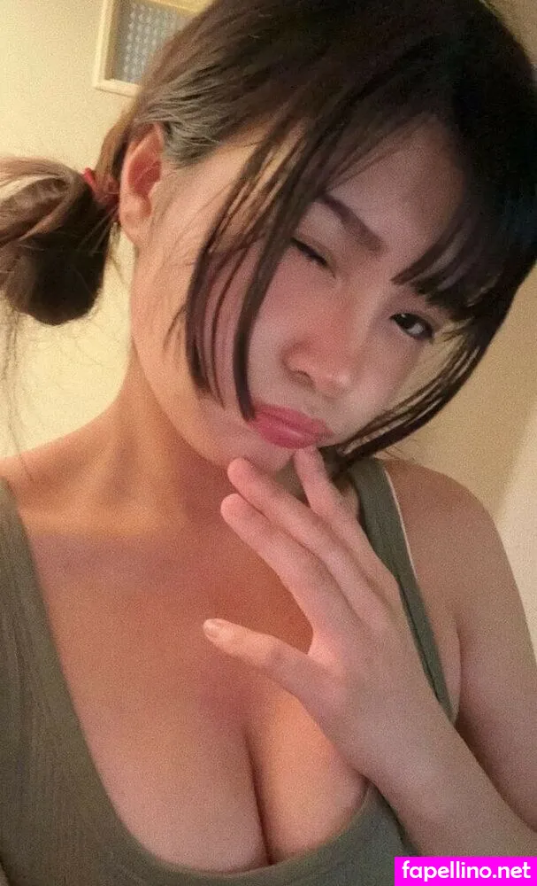 Karenxtran Strawberry Bunni