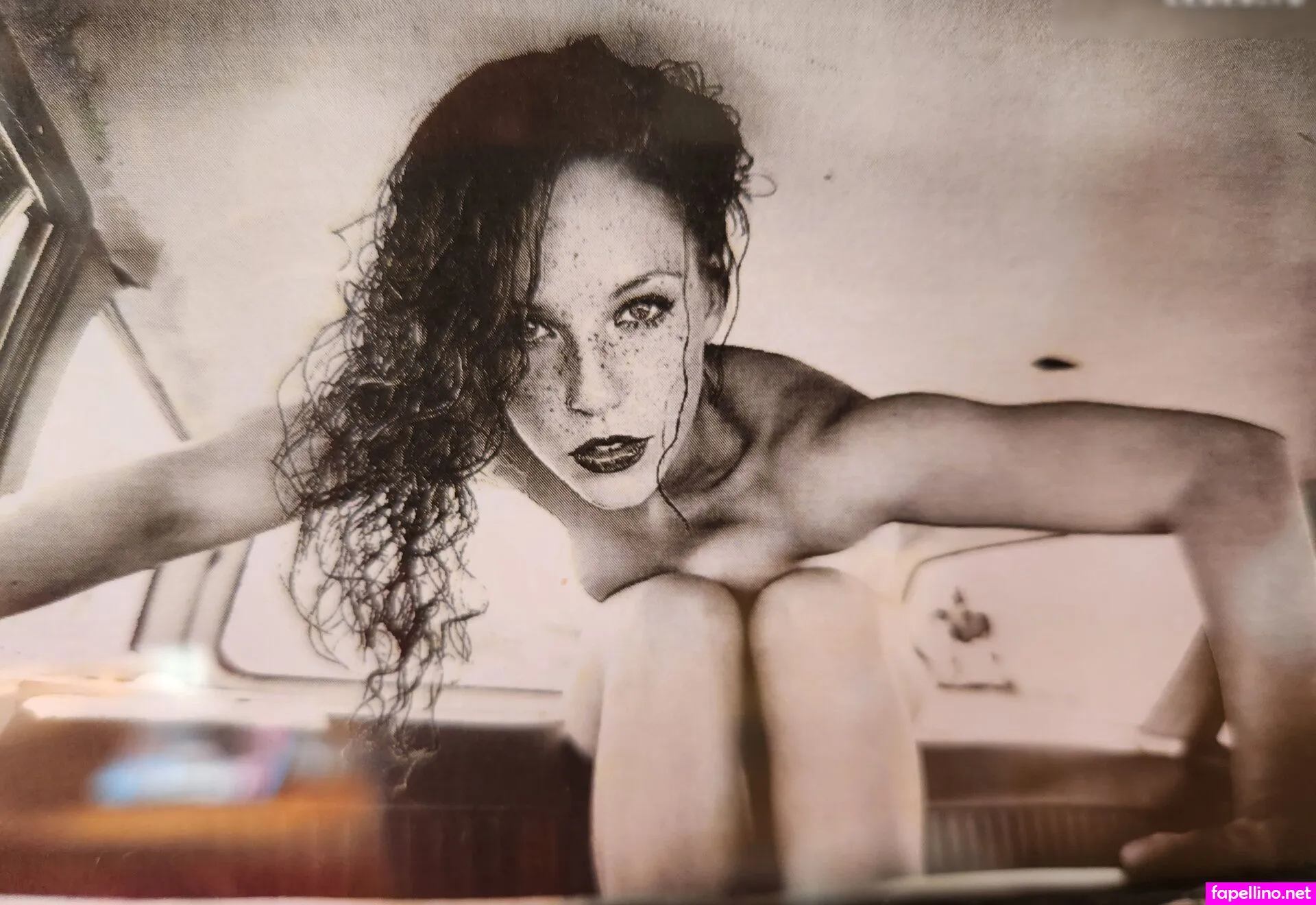 Kennt Jemand Diese Wunderschne Frau Fotomodel