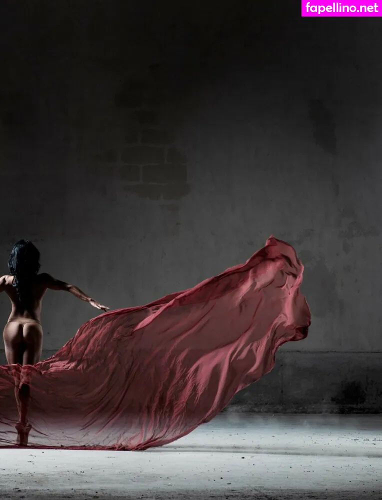 Laetitia Bouffard Roupe 2