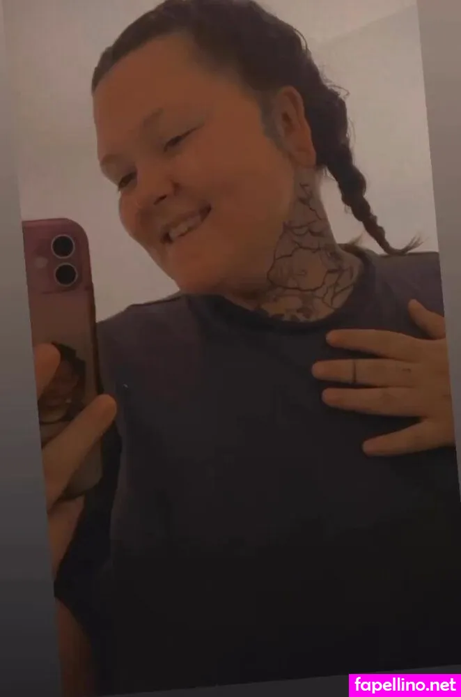 Laura Chesnok Knoblauch