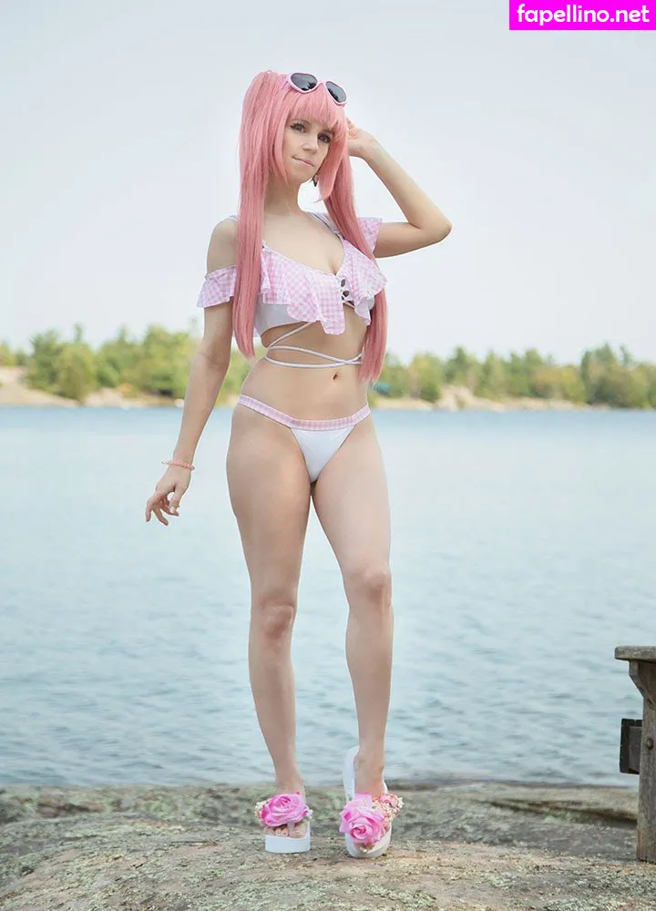 Little Finch Cosplay