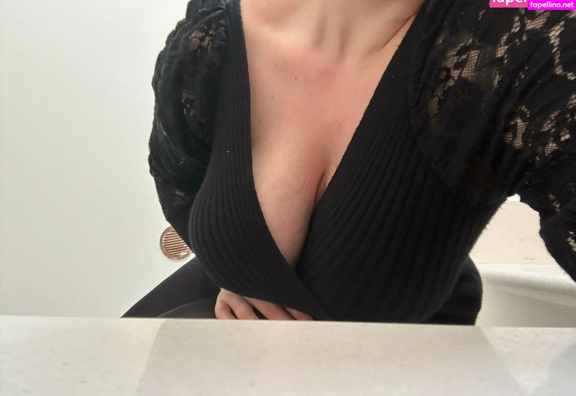 Maxiboobs