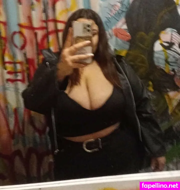 Michelle Echude Michelle Echudee