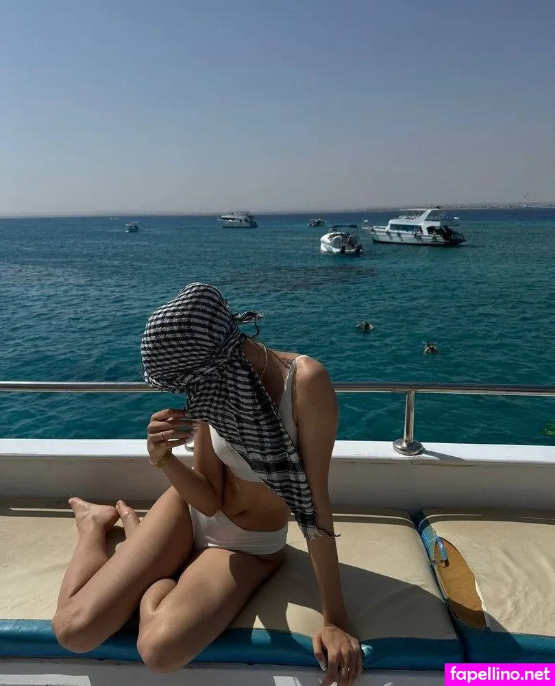 Nad Y U Sha Nadia Pavlova