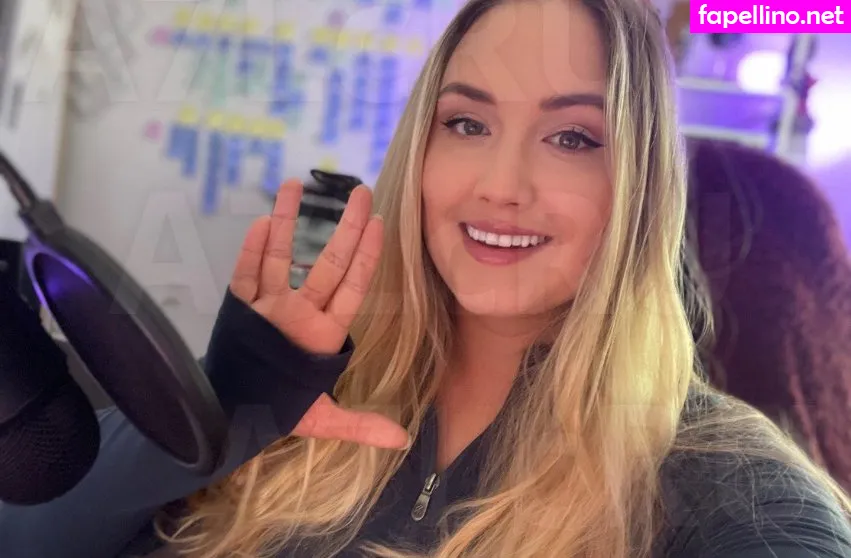 Naomi Kyle
