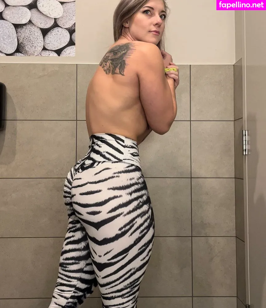 Norwegian Liftinggoddess