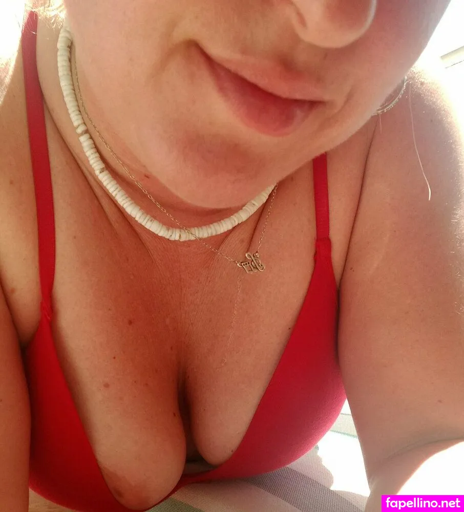 Nothollabackgirlxoxo