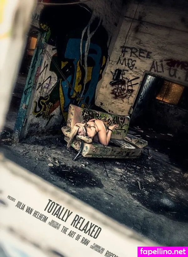 Pale Dahlia Aka Julia Van Helheim