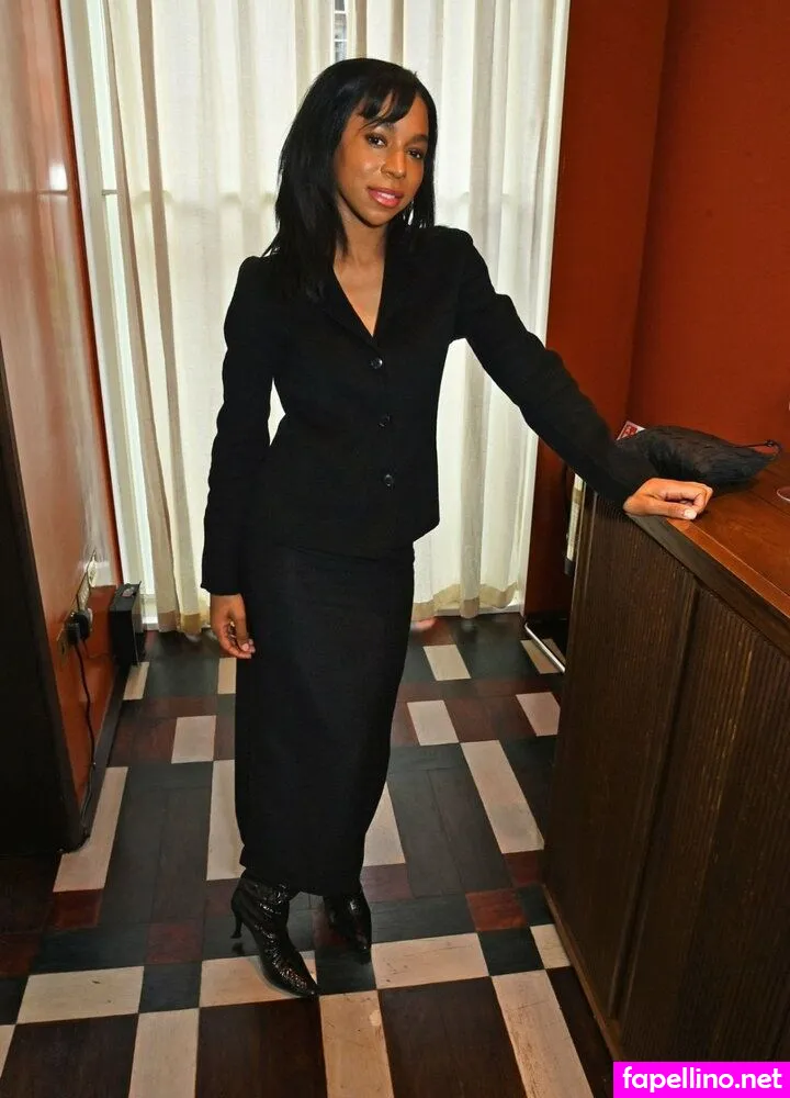 Pippa Bennett Warner