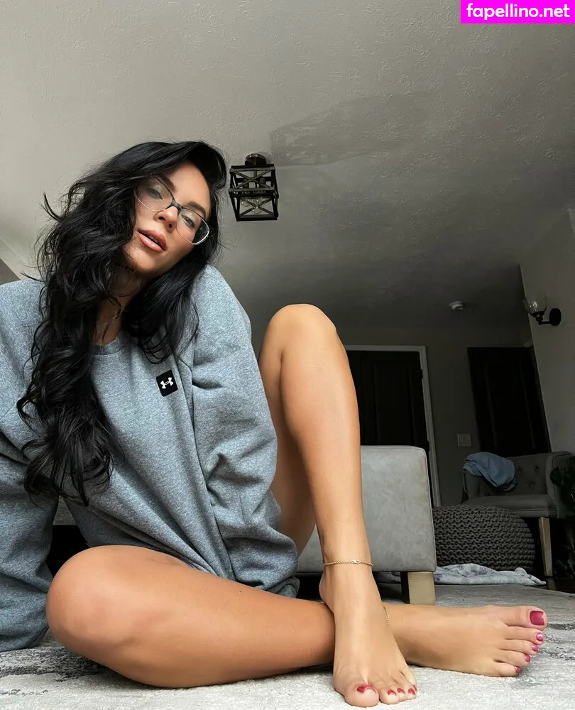 Prettyeyesprettytoes