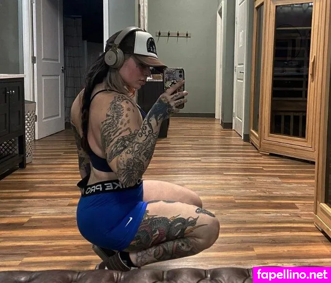 Professionalweakgirl