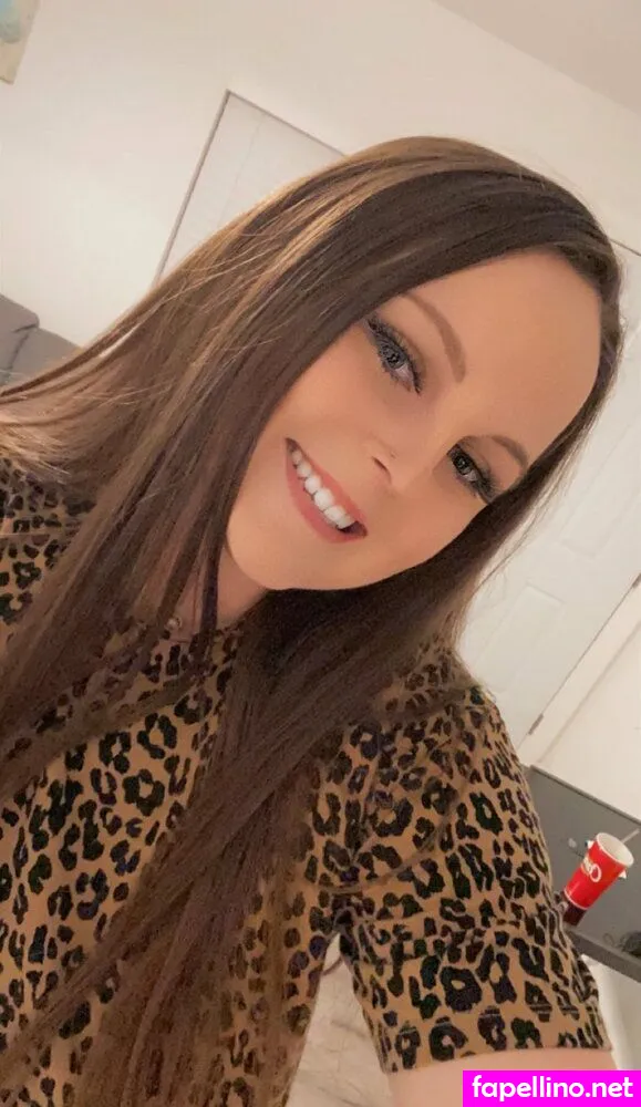 Realhawwtgirlshiiiiit