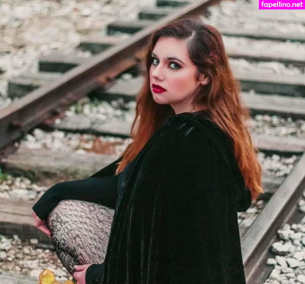 Scarlett Victoria Free