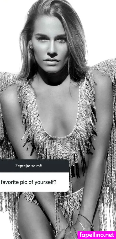 Silvia And Eveline Dellai