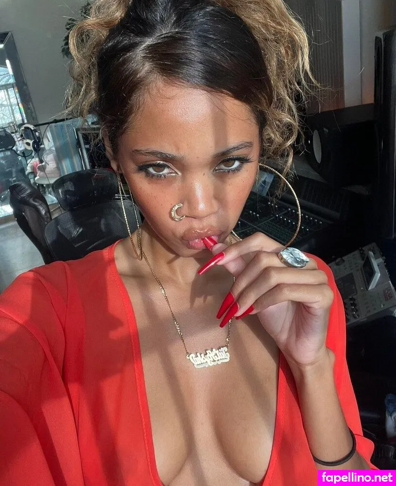 Tai 039 Aysha Taiaysha