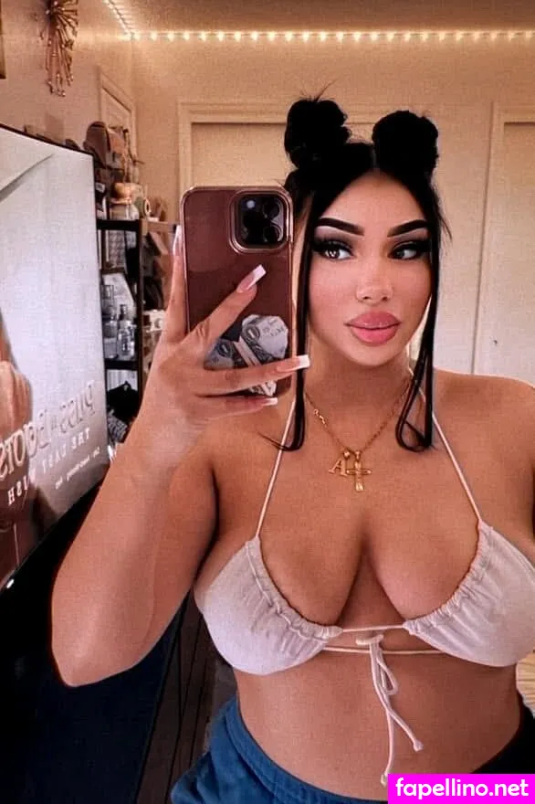 Thick Baddie Oxashhley