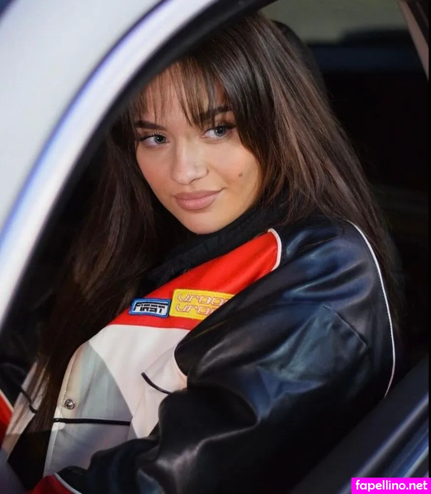 Vanutschii Instagram Influencer