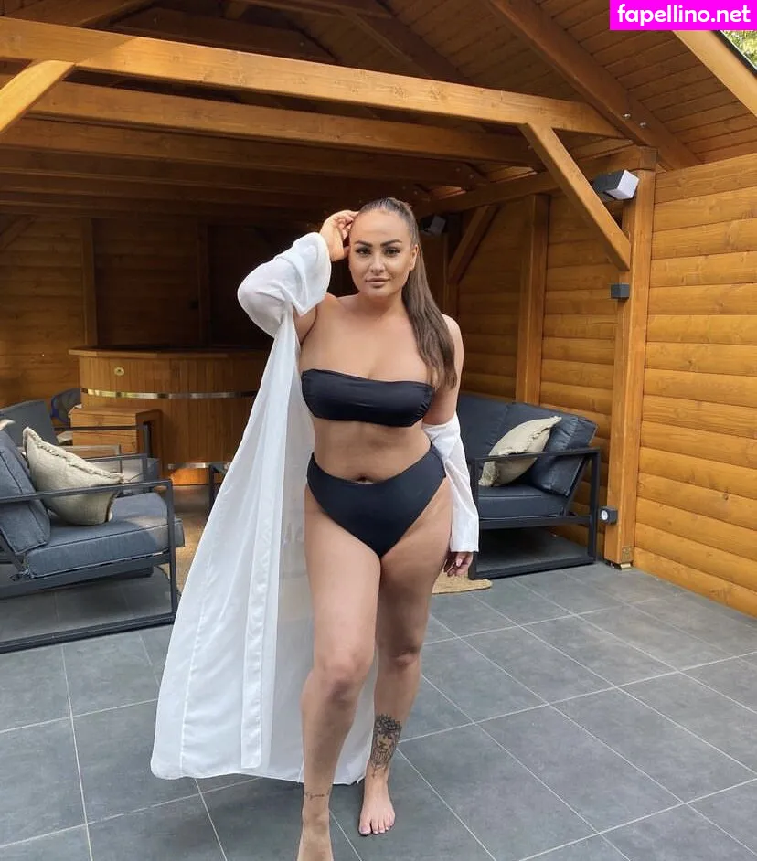 Varga Vivien Viv Vargova