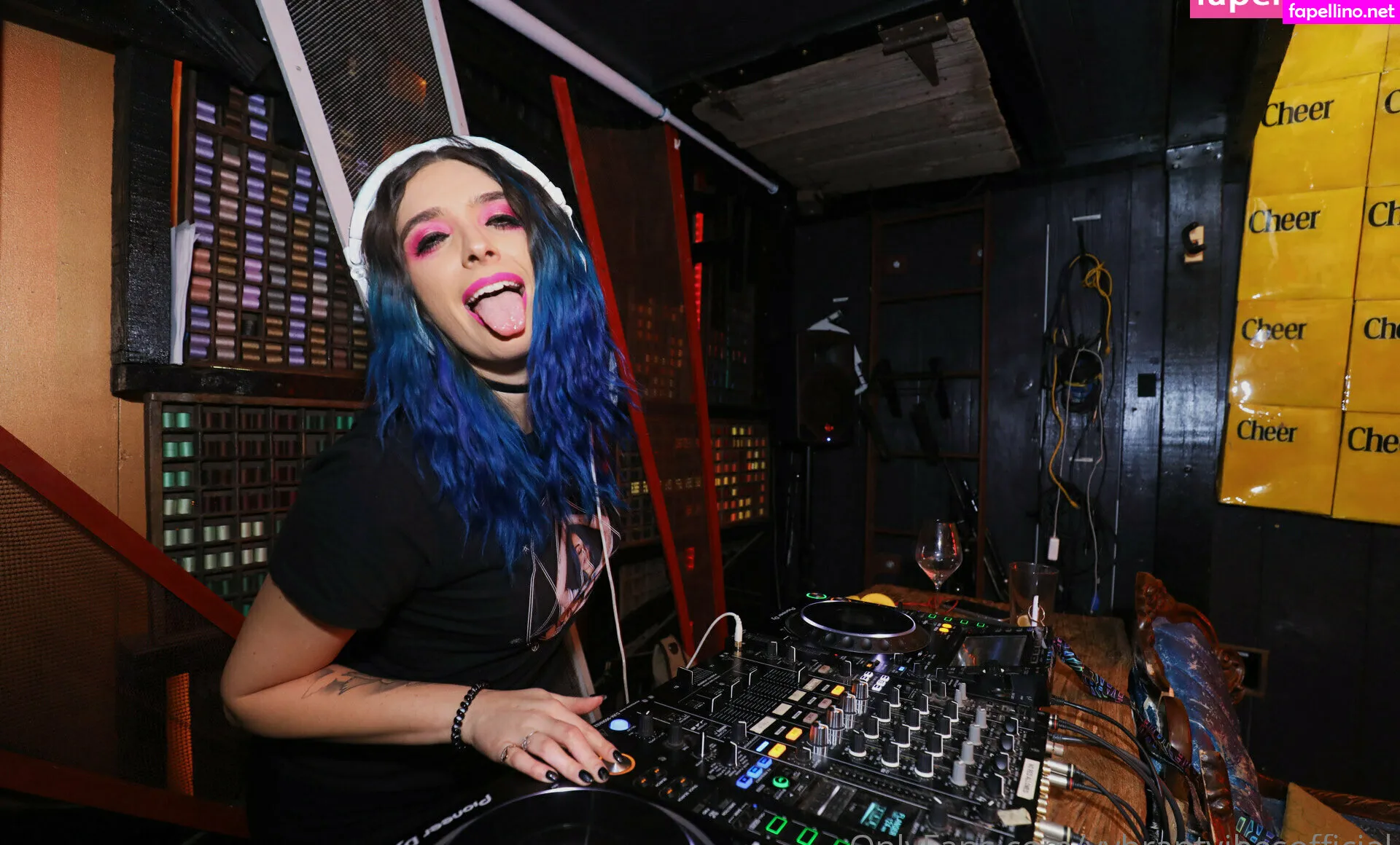 Vybrantvibesofficial