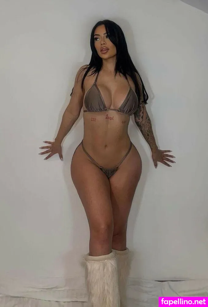 yasmine-cecilia-pierards