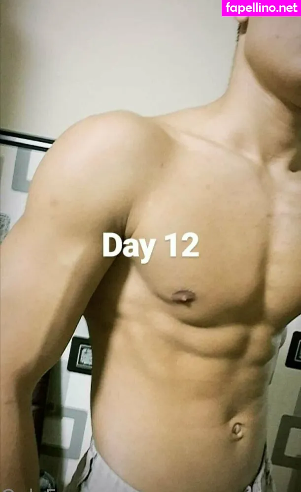 Youngmusclegrowingboy