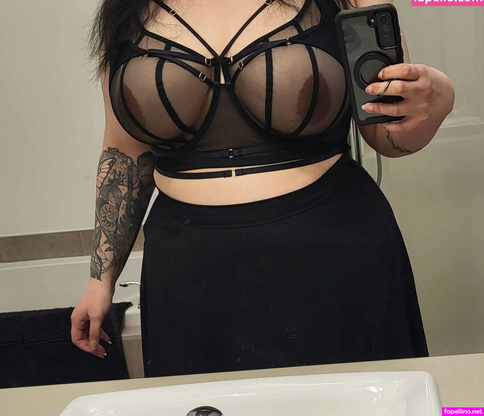 Yourbigtiddygothgf666